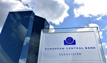 ΕΚΤ: Μειώνει τον ρυθμό αγοράς κρατικών ομολόγων και διατηρεί αμετάβλητα τα επιτόκια