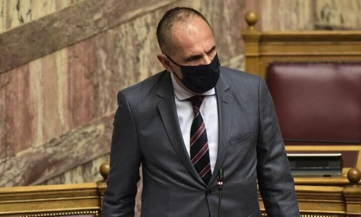 Γεραπετρίτης: Ο νέος πλούτος θα διανέμεται στους πολίτες - Τι είπε για χορήγηση 3ης δόση