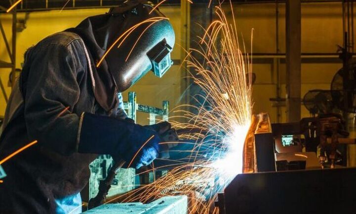 Αύξηση 21,2% σημείωσε ο γενικός δείκτης τιμών εισαγωγών στη βιομηχανία τον Ιούλιο