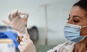 Εμβόλια: Άνοιξε η πλατφόρμα για την 3η δόση για 285.000 πολίτες