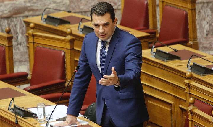 Σκρέκας: Να συμβάλουν στην απορρόφηση των αυξήσεων οι ιδιώτες προμηθευτές ηλεκτρικής ενέργειας