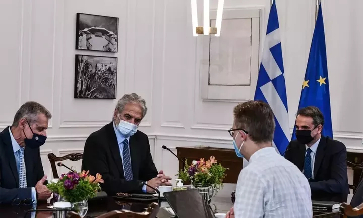 Στο Μαξίμου Στυλιανίδης, Χαρδαλιάς και Σκρέκας