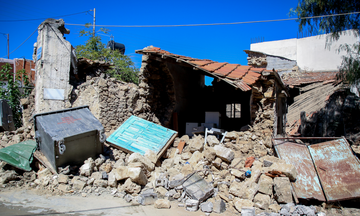 Στην Κρήτη ο Κυρ. Μητσοτάκης - Επισκέπτεται τις περιοχές που επλήγησαν από το σεισμό