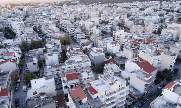 Πώς θα γλιτώσετε χιλιάδες ευρώ από φόρους και έξοδα μεταβίβασης ακινήτων - Υπολογίστε