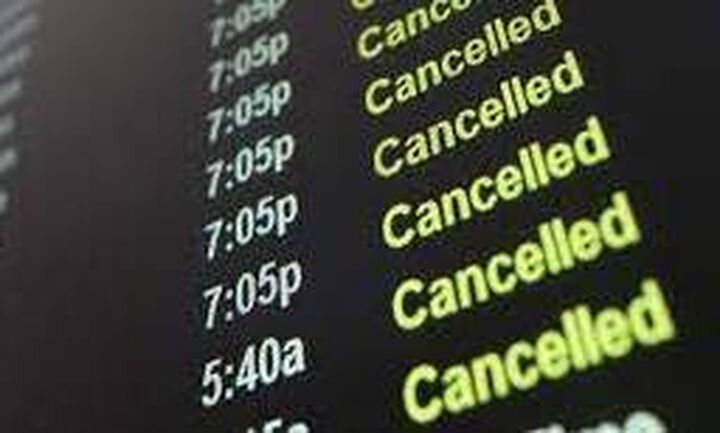 EΕ: 16 αεροπορικές εταιρείες δεσμεύθηκαν για έγκαιρη αποζημίωση σε περίπτωση ακύρωσης πτήσεων