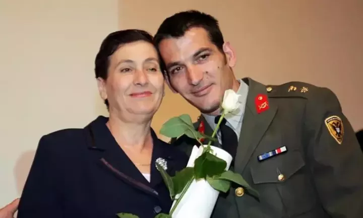 Δύσκολες ώρες για τον Πύρρο Δήμα