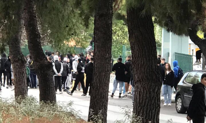 Θεσσαλονίκη: 12μηνη φυλάκιση με αναστολή σε τρεις νεαρούς για τα επεισόδια στο ΕΠΑΛ Ευόσμου