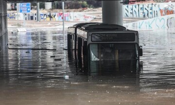  Εισαγγελική έρευνα για την βύθιση λεωφορείου σε γέφυρα στην πααραλιακή