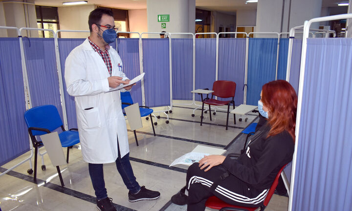  Πανεπιστήμιο Μακεδονίας: Ξεκίνησαν οι εμβολιασμοί για τους φοιτητές