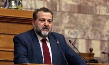 Βασίλης Κεγκέρογλου: Απέσυρε την υποψηφιότητα του για την ηγεσία του ΚΙΝΑΛ λόγω...Γιώργου Παπανδρέου