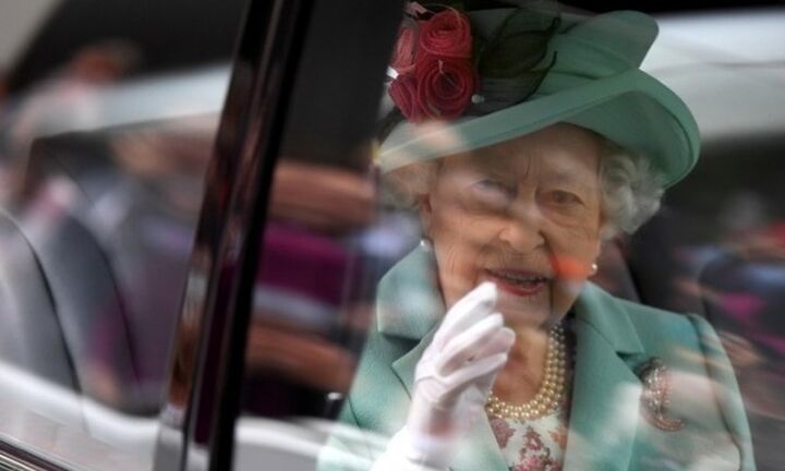 Ανησυχία για την υγεία της βασίλισσας Ελισάβετ: Πέρασε τη νύχτα στο νοσοκομείο