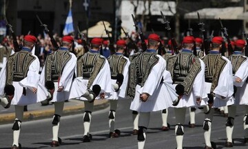 ΥΠΕΣ: Κανονικά θα πραγματοποιηθούν οι μαθητικές και η στρατιωτική παρέλαση της 28ης Οκτωβρίου 