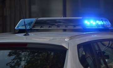 Δύο συλλήψεις για επίθεση με πέτρες που δέχθηκαν αστυνομικοί στο Μενίδι