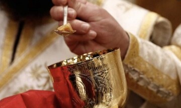 Λέσβος: Εισαγγελική παρέμβαση για τον ιερέα που λειτούργησε ενώ ήταν θετικός στον κορωνοϊό