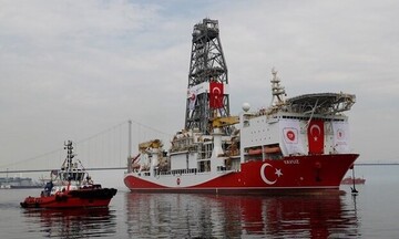 Η Τουρκία αγοράζει το τέταρτο πλωτό γεωτρύπανο