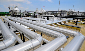 Φυσικό αέριο: Η Gazprom κλείνει τις κάνουλες και ανεβάζει τις τιμές παρά τις δεσμεύσεις Πούτιν