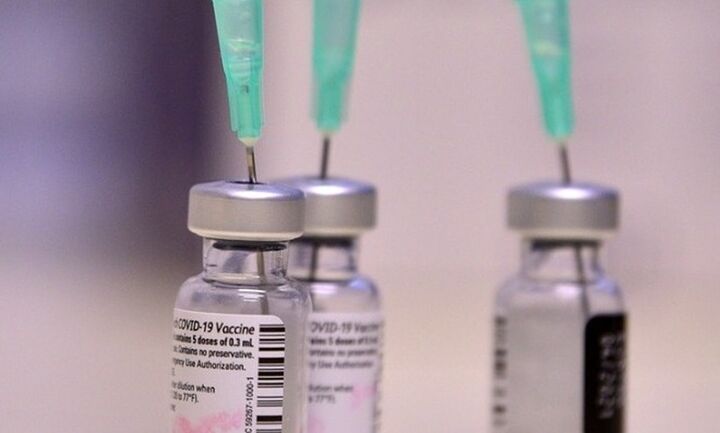 Pfizer, BioNTech, Moderna: Κερδίζουν περισσότερα από 1.000 δολ. το δευτερόλεπτο από τα εμβόλια