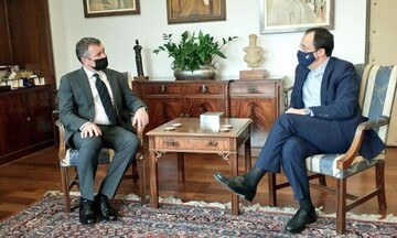 Με τον αντιπρόεδρο της ExxonMobil συναντήθηκε ο Κύπριος ΥΠΕΞ Νίκος Χριστοδουλίδης