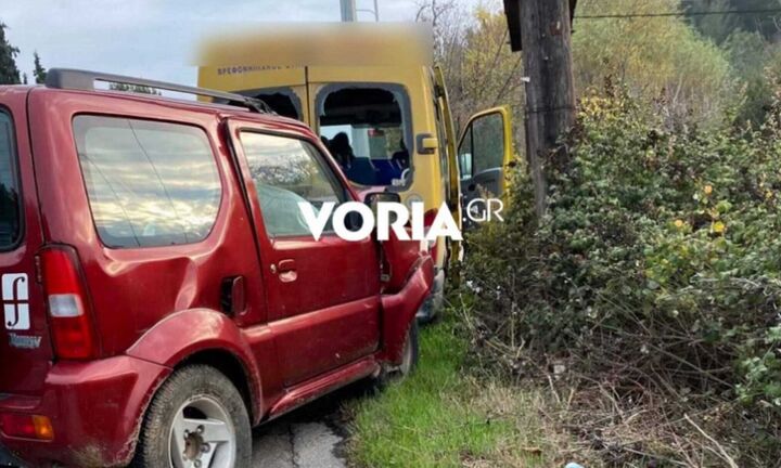 Θεσσαλονίκη: Σύγκρουση σχολικού λεωφορείου με τζιπ - Επτά παιδιά στο νοσοκομείο (pic)