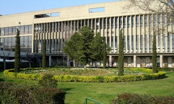 Καταδρομική εισβολή στο κτίριο του ΑΠΘ από ομάδα αντιεξουσιαστών