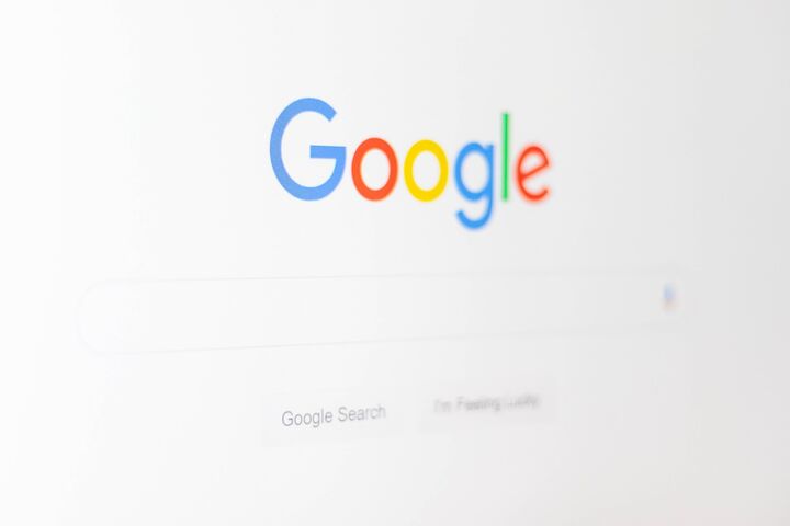 Τι έψαξαν οι Έλληνες στο Google το 2021: Τηλεκπαίδευση, Mad Clip και... Σασμός