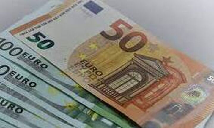 Έκτακτο επίδομα 250 ευρώ: Πότε θα καταβληθεί στους 850.000 δικαιούχους