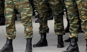 Στρατολογία: Δελτίο απογραφής από 2 Ιανουαρίου έως 31 Μαρτίου για τους γεννημένους το 2004 