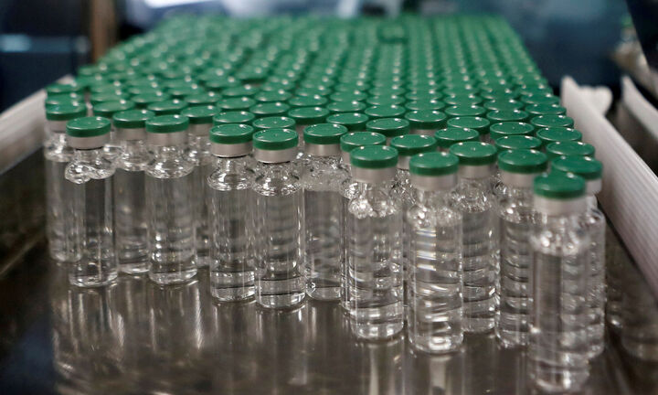 Συμφωνία ΕΕ με τη BioNtech-Pfizer για επιτάχυνση στην παράδοση εμβολίων