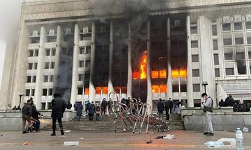  Σε κατάσταση έκτακτης ανάγκης  το Καζακστάν - Διαδηλωτές κατέλαβαν το αεροδρόμιο του Αλμάτι