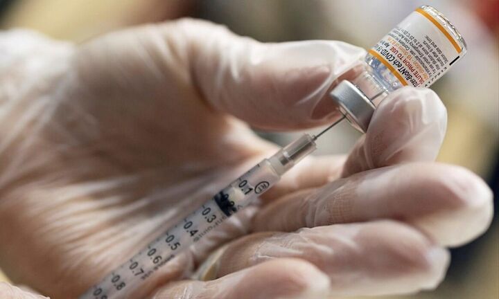 Το Μάρτιο το εμβόλιο της Pfizer κατά της παραλλαγή Όμικρον