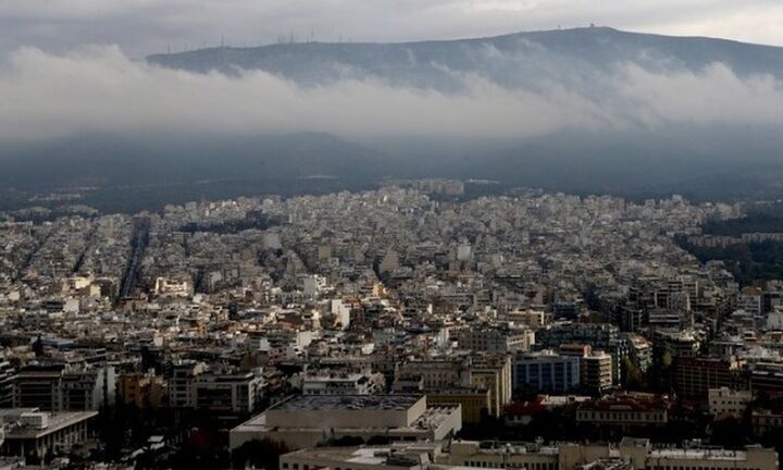 Aίθριος ο καιρός, με άνοδο της θερμοκρασίας αλλά και τοπικές βροχές