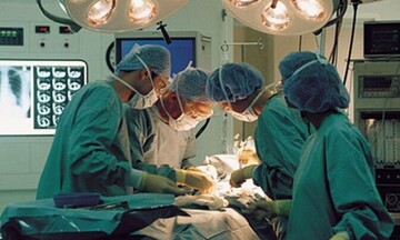 Η.Π.Α.: Πραγματοποιήθηκε η πρώτη μεταμόσχευση δύο νεφρών χοίρων, σε εγκεφαλικά νεκρό άνθρωπο