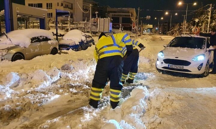 Παρατείνεται και για αύριο η αργία σε Αττική, στις Κυκλάδες, τα Δωδεκάνησα και την Κρήτη