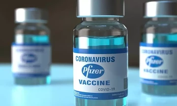 Οι Pfizer - BioNTech ξεκινούν την κλινική δοκιμή εμβολίου κατά της παραλλαγής Όμικρον
