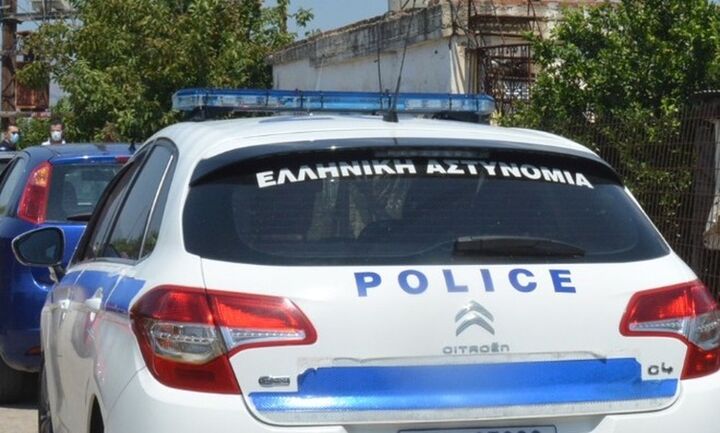 Άρπαξαν 300.000 ευρώ από 94χρονη προσποιούμενοι τους υπαλλήλους της ΔΕΗ