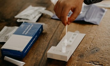Με σελφ τεστ μαθητές και εκπαιδευτικοί 