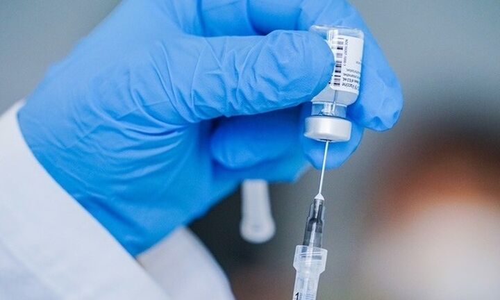 Θεμιστοκλέους: 474.000 δόσεις Novavax στις 21 Φεβρουαρίου – Πότε αρχίζουν οι εμβολιασμοί
