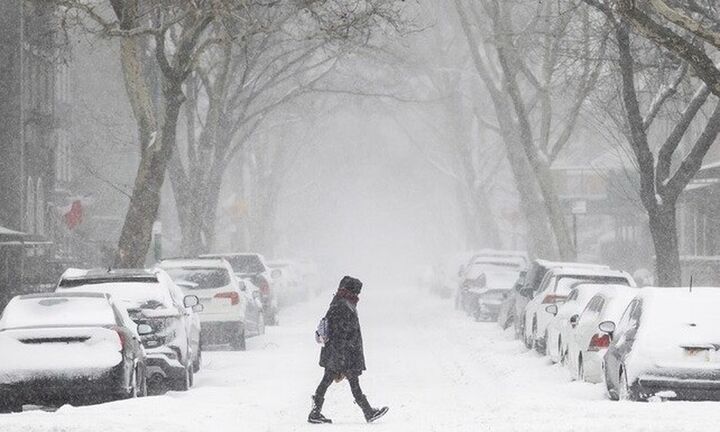 ΗΠΑ: Χωρίς ρεύμα εκατοντάδες χιλιάδες νοικοκυριά λόγω χειμερινής καταιγίδας