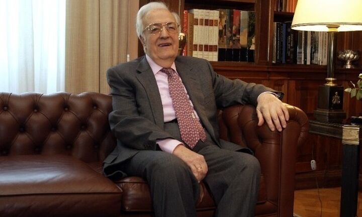 Στη Μητρόπολη Αθηνών σήμερα η κηδεία του πρώην ΠτΔ Χρήστου Σαρτζετάκη