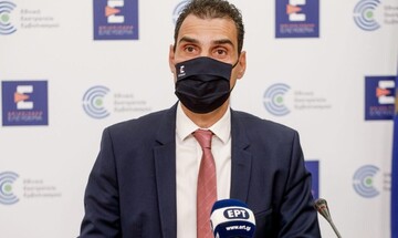 Θεμιστοκλέους: Πού οφείλεται ο μεγάλος αριθμός των θανάτων - Ο σχεδιασμός για το Novavax
