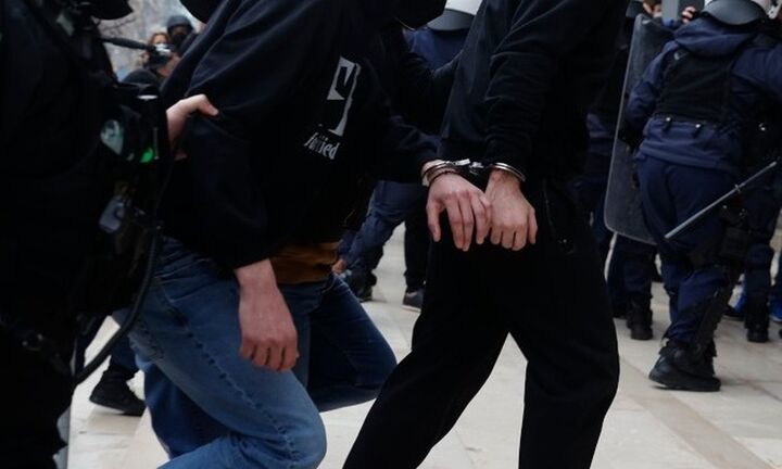 Συνεχίζονται οι απολογίες για τη δολοφονία του 19χρονου