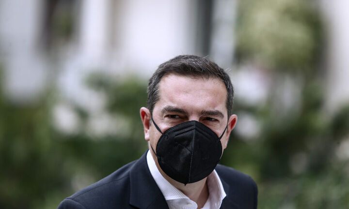 Αλ. Τσίπρας: «Γιουρούσι» στο δημόσιο χρήμα με σφραγίδα Μητσοτάκη και 6,7 δισ. απευθείας αναθέσεις