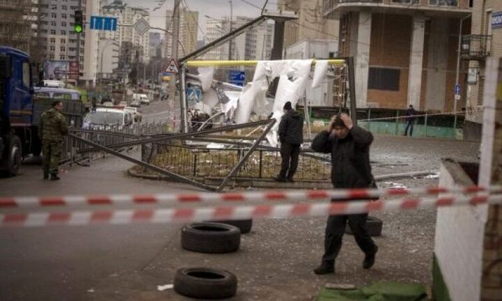 Κίεβο: Μάχες στην καρδιά της ουκρανικής πρωτεύουσας - Πυροβολισμοί κοντά σε κυβερνητικά κτήρια 