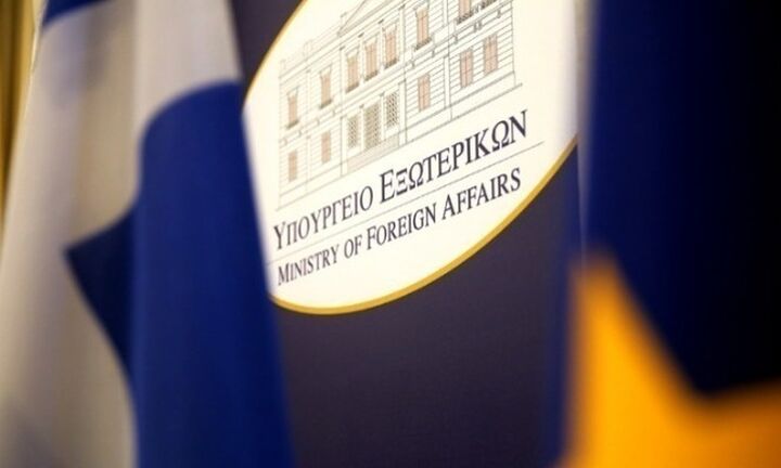 Εκκένωση του Γενικού Προξενείου Μαριούπολης από μέρος του προσωπικού του και Ελλήνων πολιτών