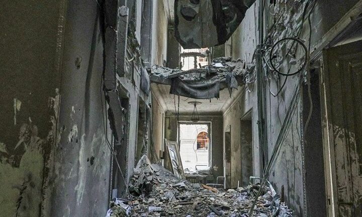 Οι ρωσικές δυνάμεις κατέλαβαν τη Χερσώνα, η Μαριούπολη βομβαρδίζεται σφοδρά - Eπίθεση στο Χάρκοβο