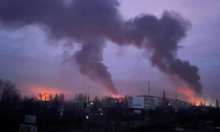 Ρωσικά παιχνίδια με τους αμάχους καταγγέλλει ο Ζελένσκι - Τι λέει η Γαλλία