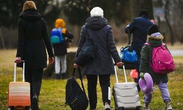 Ηλεκτρονική υποβολή για επίδομα μητρότητας και μέσω των ΚΕΠ