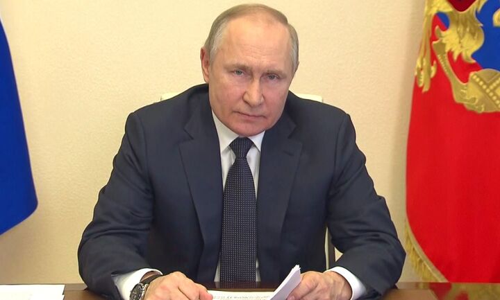 Πούτιν: «Προδότες και καθάρματα» όσοι αντιτίθενται στην εισβολή στην Ουκρανία (vid)