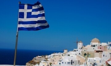 Daily Telegraph: Αισιοδοξία για την εξέλιξη της τουριστικής σεζόν στην Ελλάδα