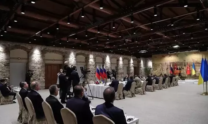 Μόσχα: «Εποικοδομητικές» οι διαπραγματεύσεις - Τσαβούσογλου: Η πιο σημαντική πρόοδος